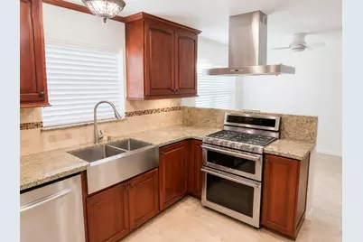 826 Greenbelt Drive, Houston, TX 77079 - Photo 15