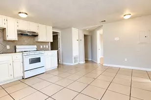 8121 Masterson St, Houston, TX 77029 - Photo 5