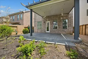 7608 Janak Dr, Houston, TX 77055 - Photo 27