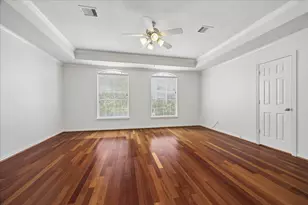 7608 Janak Dr, Houston, TX 77055 - Photo 15