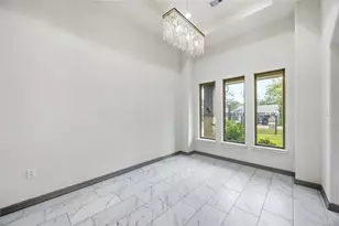 8110 Jeffery St, Houston, TX 77028 - Photo 7