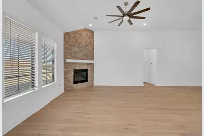 16598 Gaines Glen Lane, Montgomery, TX 77316 - Photo 3