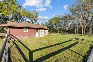 2914 St Anne St, Liverpool, TX 77577 - Photo 29