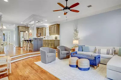 625 W 21st Street, Houston, TX 77008 - Photo 9