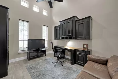 14 Winsome Path Circle, The Woodlands, TX 77382 - Photo 5