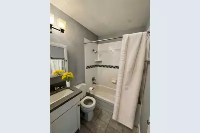 1011 E 6th 1/2 Street #4, Houston, TX 77009 - Photo 5