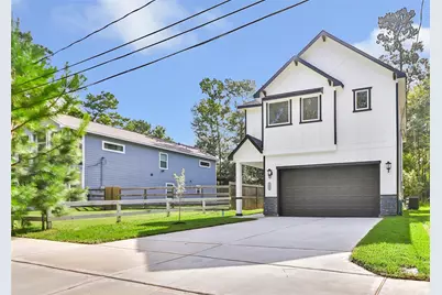 729 Magnolia Point Drive, Houston, TX 77336 - Photo 3