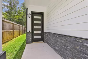 729 Magnolia Point Dr, Houston, TX 77336 - Photo 7