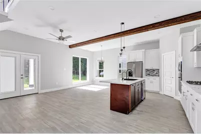 729 Magnolia Point Drive, Houston, TX 77336 - Photo 11