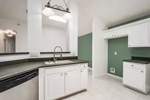 4705 Meadowood Dr, Baytown, TX 77521 - Photo 21