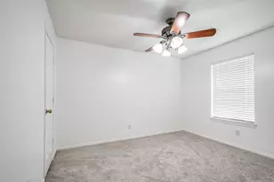 4705 Meadowood Dr, Baytown, TX 77521 - Photo 29