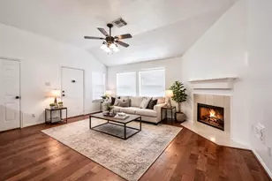 4705 Meadowood Dr, Baytown, TX 77521 - Photo 15