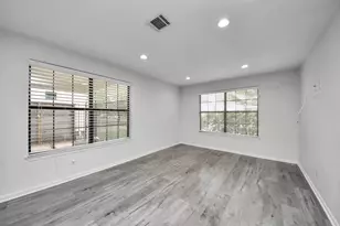 1505 Chippendale Rd, Houston, TX 77018 - Photo 11