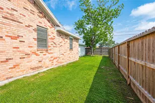 6918 Woodrow St, Texas City, TX 77591 - Photo 31