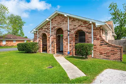 6918 Woodrow Street, Texas City, TX 77591 - Photo 1