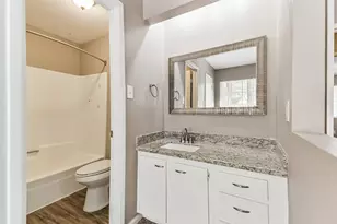 26 W Broken Oak Ct, The Woodlands, TX 77381 - Photo 17