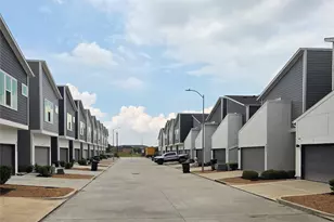9625 Habitat St, Houston, TX 77075 - Photo 3