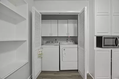 2103 6th Street, Stafford, TX 77477 - Photo 9