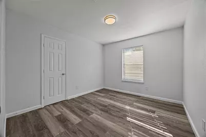 2103 6th Street, Stafford, TX 77477 - Photo 17