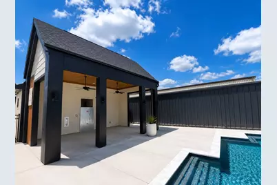 511 Hillwood Heights Drive, Houston, TX 77091 - Photo 15