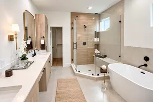 511 Hillwood Hts Dr, Houston, TX 77091 - Photo 3