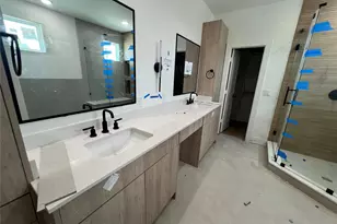 511 Hillwood Hts Dr, Houston, TX 77091 - Photo 33