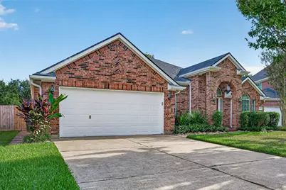 11324 Windy Dawn Drive, Pearland, TX 77584 - Photo 9