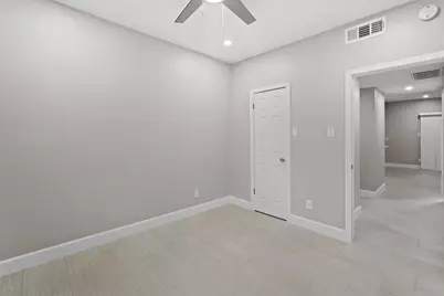 2300 Augusta Drive #37, Houston, TX 77057 - Photo 9