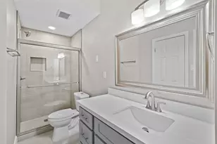 2300 Augusta Dr, Houston, TX 77057 - Photo 13
