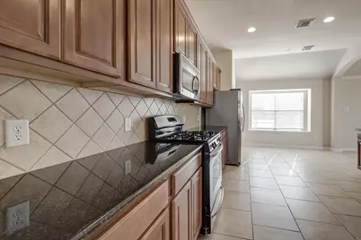 22 Powers Bend Way, The Woodlands, TX 77382 - Photo 13