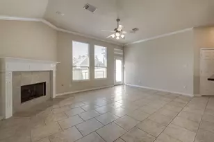 22 Powers Bend Wy, The Woodlands, TX 77382 - Photo 9