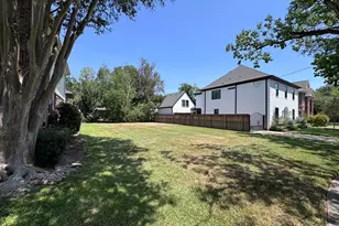 4212 Albans St, West University Place, TX 77005 - Photo 1