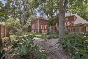 2015 Pecan Trail Dr, Richmond, TX 77406 - Photo 35