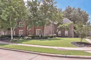 2015 Pecan Trail Dr, Richmond, TX 77406 - Photo 1