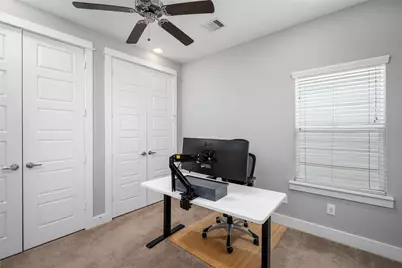 427 Yale Oaks Lane, Houston, TX 77091 - Photo 15