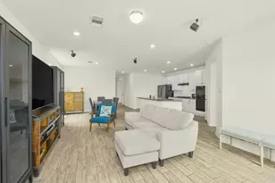 2511 Yellow Buckeye Ct, Houston, TX 77038 - Photo 9