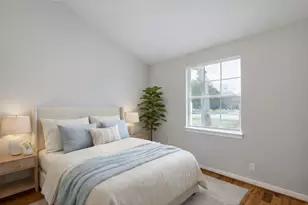 5758 Greencraig Dr, Houston, TX 77035 - Photo 11