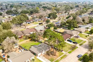 5758 Greencraig Dr, Houston, TX 77035 - Photo 17