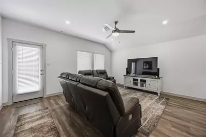1029 Great Barracuda Lane, Alvin, TX 77511 - Photo 5