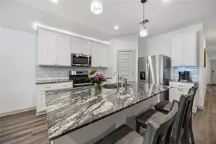 1029 Great Barracuda Ln, Alvin, TX 77511 - Photo 9