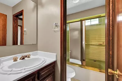 301 Jansen Drive, West Columbia, TX 77486 - Photo 15