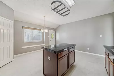 15203 Knotty Chestnut Street, Cypress, TX 77429 - Photo 11