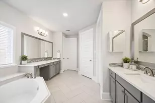 1907 Sapphire Pines Ln, Rosenberg, TX 77469 - Photo 17