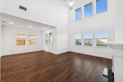 29322 Meadowcreek Hill Drive, Waller, TX 77484 - Photo 9