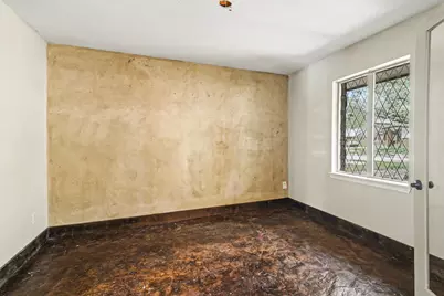 5251 Birdwood Road, Houston, TX 77096 - Photo 17