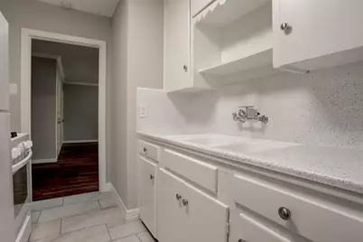 2316 Hazard Street #3, Houston, TX 77019 - Photo 7