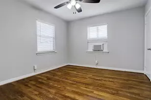 2316 Hazard St, Houston, TX 77019 - Photo 9