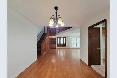 2030 Creek Valley Lane, Sugar Land, TX 77478 - Photo 19