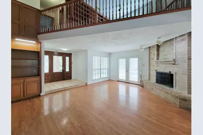2030 Creek Valley Lane, Sugar Land, TX 77478 - Photo 11