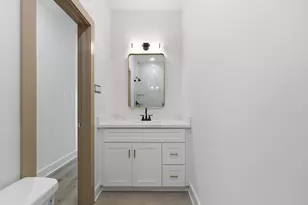 9803 Bucroft, Houston, TX 77029 - Photo 37